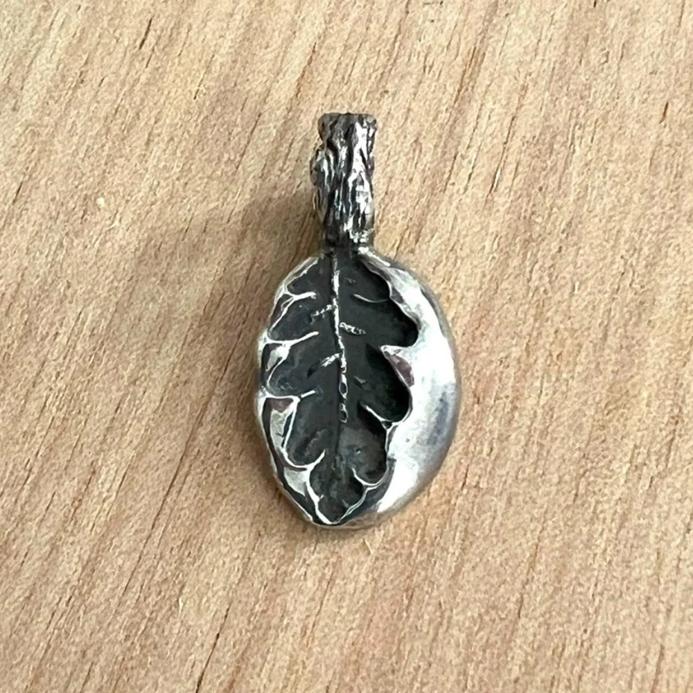 Vintage Artisan Taft 925 Sterling Silver Leaf imprint rustic Pendant